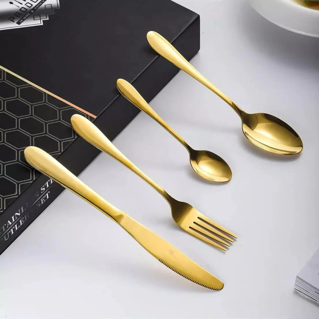 Set de 24 Cubiertos Premium Acero Inoxidable + Caja de Regalo🎁