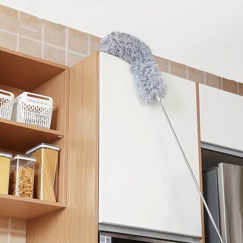Plumero de microfibra con extensión™Perfecta para alcanzar zonas altas o difíciles.
